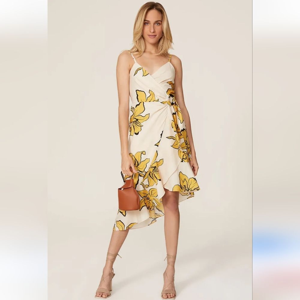 Hutch Mercer Wrap Dress Size XL Beige Floral